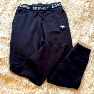 Abercrombie joggers. Boy size 15/16.